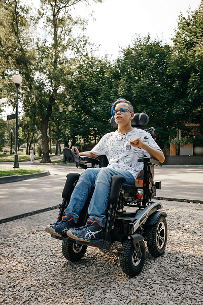 опекунства над ребенком-инвалидом